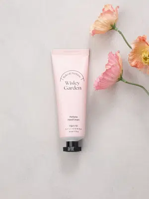 [위슬리가든]데일리콤마 벨로 드 퍼퓸 핸드크림 50 ml