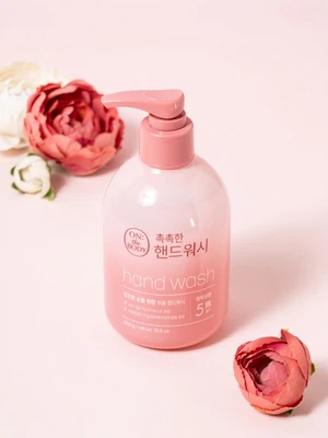 국민뷰티템 온더바디 퍼퓸 보습 핸드 워시 레몬버베나 향 300 ml