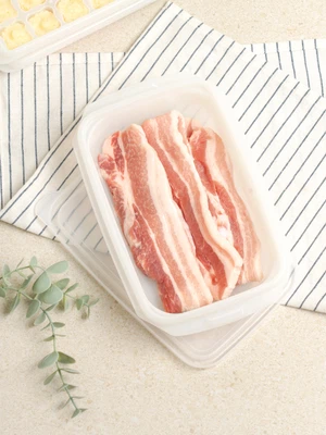 바닥을 누르면 쏙 빠지는 알알이쏙 용기 600ml X 1구