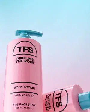 더페이스샵 퍼퓸 더 로즈 바디 로션 380 ml
