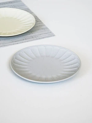 무광점무늬양각찬기(약17 cm)