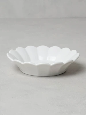 무광 꽃잎 접시 12 cm