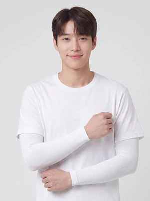 [UV 최대 95% 차단] 남성 아쿠아엑스 손목형 쿨 토시 화이트