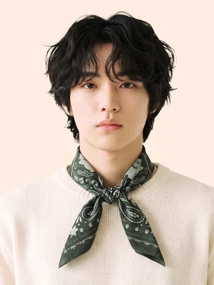 가을이왔어요 반다나 카키