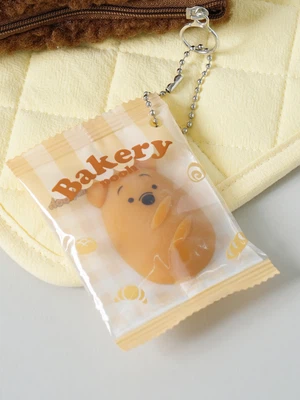 디즈니 베이커리 푸 말랑이 키링 바게트